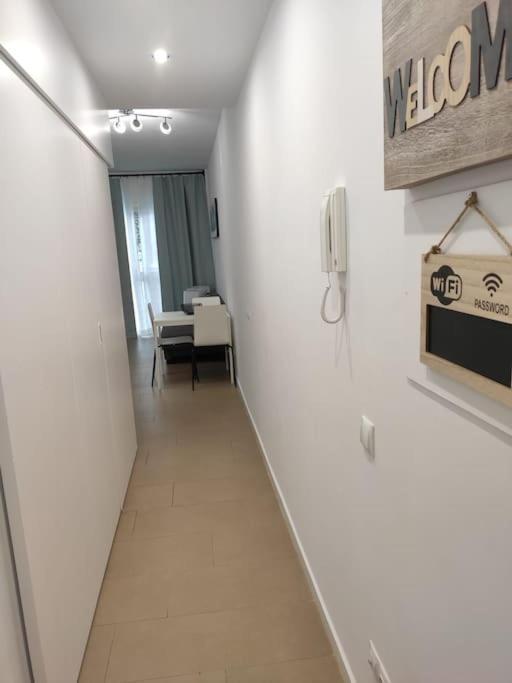 Moderno Apartamento Con Parking,Tarrassa, Barcelona Terrassa Esterno foto