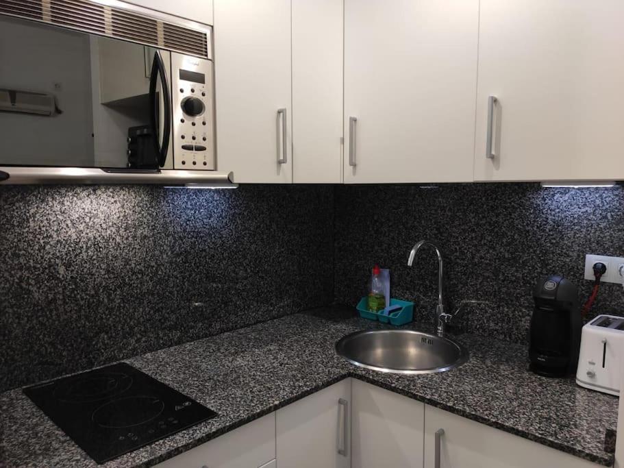 Moderno Apartamento Con Parking,Tarrassa, Barcelona Terrassa Esterno foto